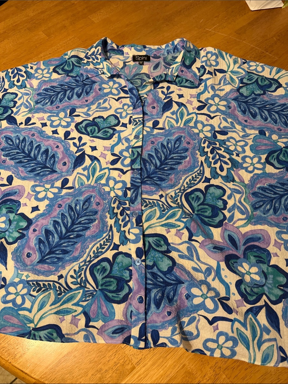 Spirit Floral-Print Button-Up Blouse in Blue, Teal & Purple